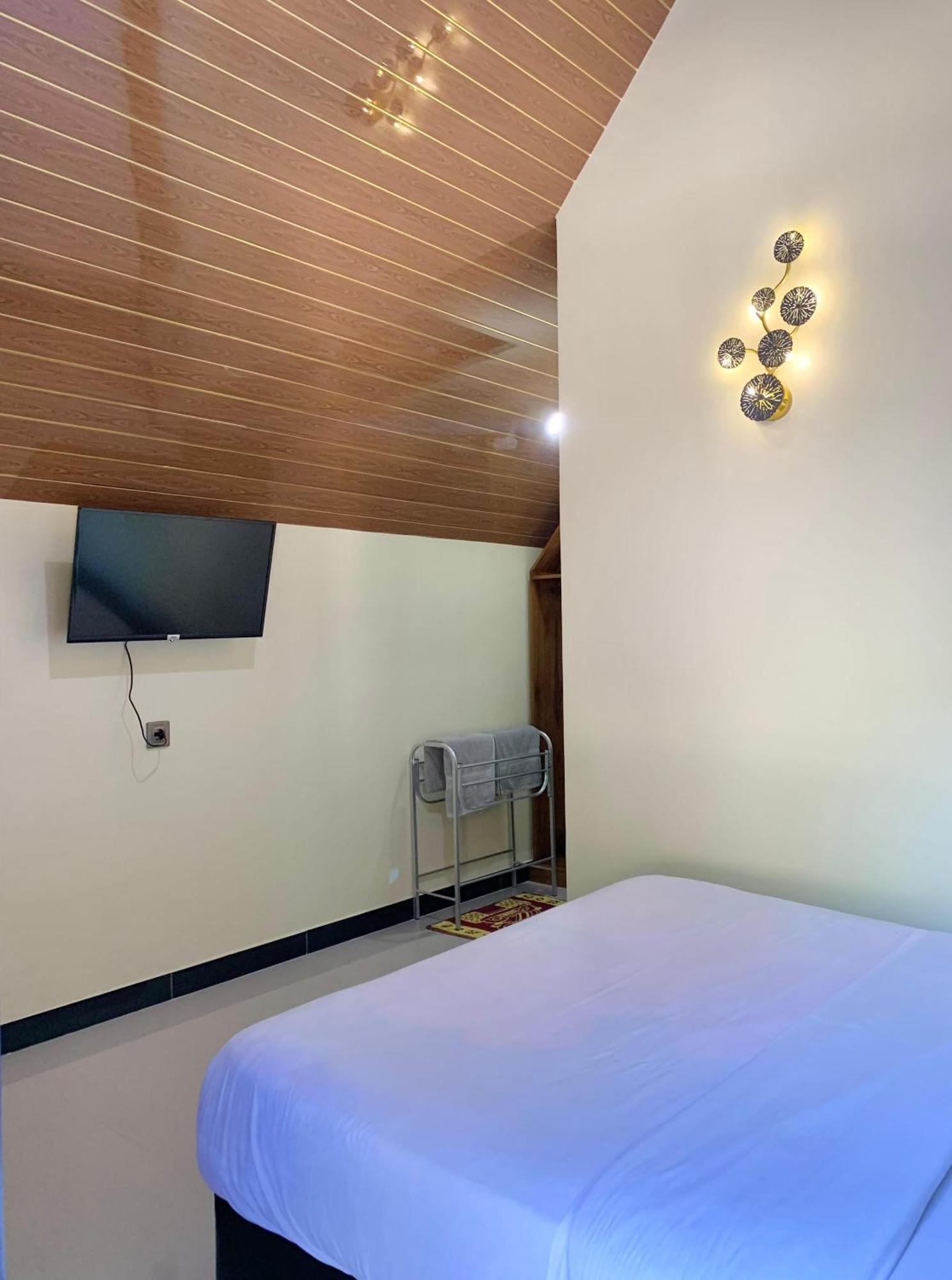 Gubuk Ndeso Bromo Apartment Exterior foto
