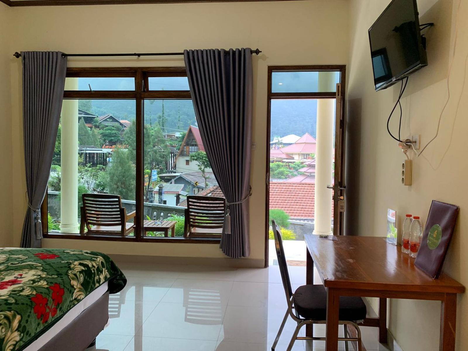 Gubuk Ndeso Bromo Apartment Exterior foto