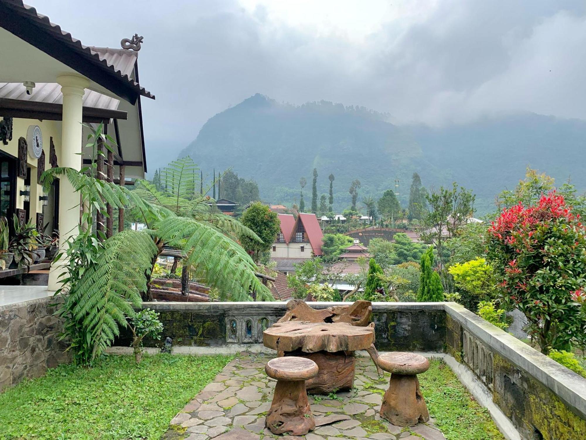 Gubuk Ndeso Bromo Apartment Exterior foto